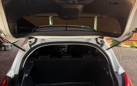 Peugeot 308 II, 2010 год, 525 000 рублей, 5 фотография