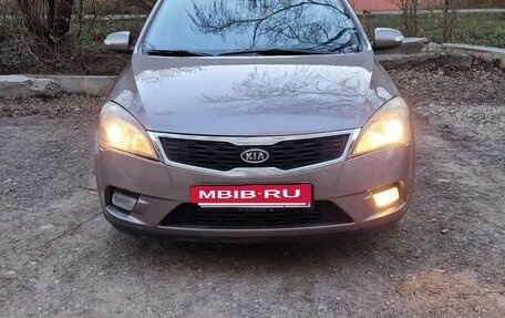 KIA cee'd I рестайлинг, 2011 год, 360 000 рублей, 12 фотография