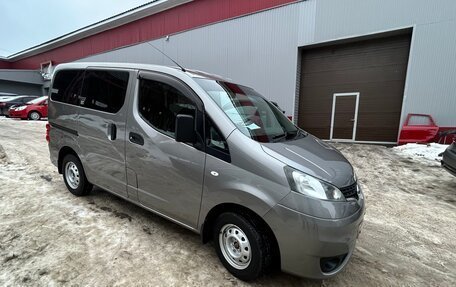 Nissan NV200, 2018 год, 1 750 000 рублей, 2 фотография
