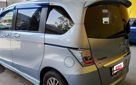 Honda Freed I, 2013 год, 1 220 000 рублей, 5 фотография