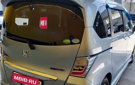 Honda Freed I, 2013 год, 1 220 000 рублей, 7 фотография
