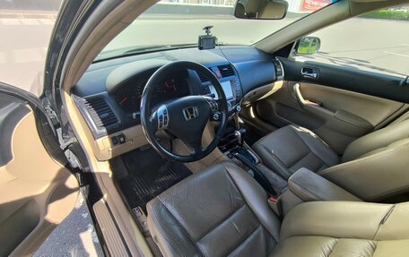 Honda Accord VII рестайлинг, 2005 год, 720 000 рублей, 7 фотография