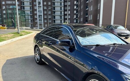 Mercedes-Benz E-Класс, 2015 год, 2 500 000 рублей, 2 фотография