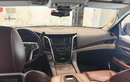 Cadillac Escalade IV, 2018 год, 5 700 000 рублей, 11 фотография