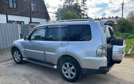 Mitsubishi Pajero IV, 2007 год, 1 350 000 рублей, 4 фотография