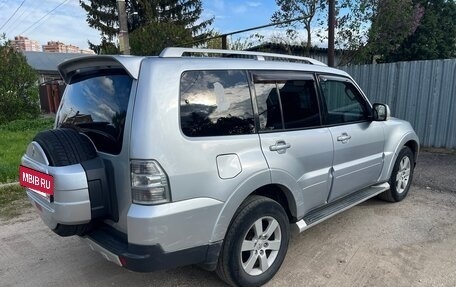 Mitsubishi Pajero IV, 2007 год, 1 350 000 рублей, 6 фотография