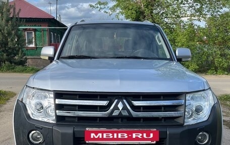 Mitsubishi Pajero IV, 2007 год, 1 350 000 рублей, 2 фотография
