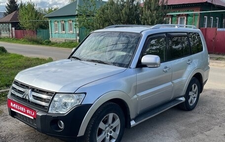 Mitsubishi Pajero IV, 2007 год, 1 350 000 рублей, 3 фотография