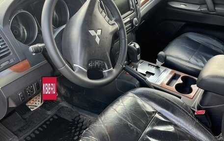 Mitsubishi Pajero IV, 2007 год, 1 350 000 рублей, 10 фотография