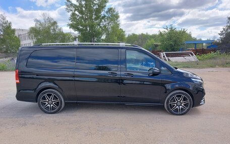 Mercedes-Benz V-Класс, 2022 год, 12 000 000 рублей, 4 фотография
