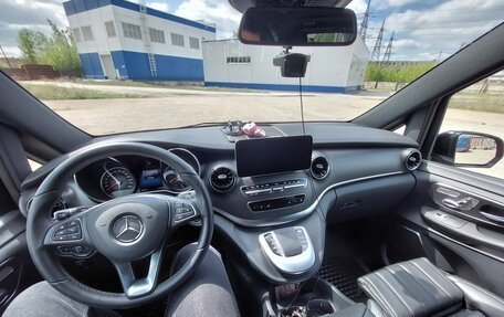 Mercedes-Benz V-Класс, 2022 год, 12 000 000 рублей, 15 фотография