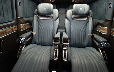 Mercedes-Benz V-Класс, 2025 год, 23 500 000 рублей, 17 фотография