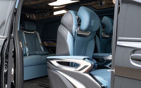 Mercedes-Benz V-Класс, 2025 год, 23 500 000 рублей, 10 фотография