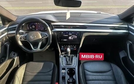 Volkswagen Passat CC, 2022 год, 3 170 000 рублей, 8 фотография