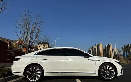 Volkswagen Passat CC, 2022 год, 3 170 000 рублей, 15 фотография