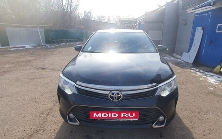 Toyota Camry, 2016 год, 1 780 000 рублей, 2 фотография