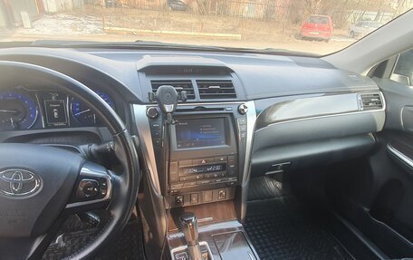 Toyota Camry, 2016 год, 1 780 000 рублей, 14 фотография