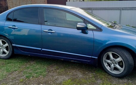 Honda Civic VIII, 2009 год, 800 000 рублей, 4 фотография