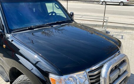 Toyota Land Cruiser 100 рестайлинг 2, 2001 год, 2 099 990 рублей, 12 фотография
