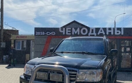 Toyota Land Cruiser 100 рестайлинг 2, 2001 год, 2 099 990 рублей, 17 фотография