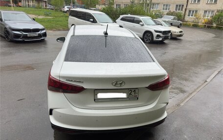 Hyundai Solaris II рестайлинг, 2021 год, 1 577 000 рублей, 4 фотография