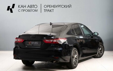 Toyota Camry, 2019 год, 2 500 000 рублей, 4 фотография