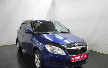 Skoda Fabia II, 2010 год, 550 000 рублей, 3 фотография