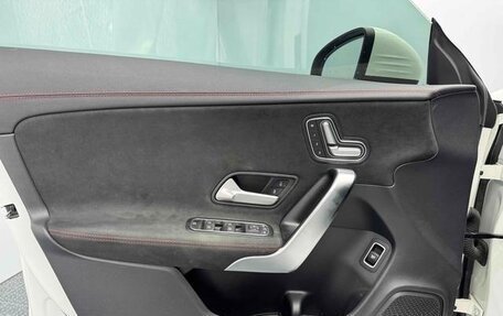 Mercedes-Benz CLA, 2021 год, 2 270 000 рублей, 11 фотография