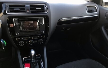 Volkswagen Jetta VI, 2016 год, 1 150 000 рублей, 18 фотография