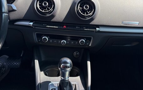Audi A3, 2018 год, 1 850 000 рублей, 12 фотография