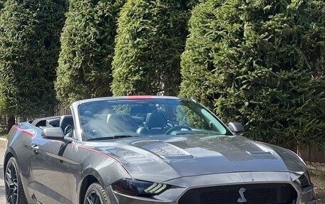 Ford Mustang VI рестайлинг, 2020 год, 1 700 000 рублей, 2 фотография