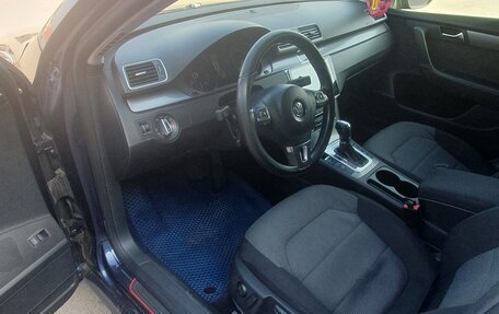 Volkswagen Passat B7, 2011 год, 1 060 000 рублей, 9 фотография