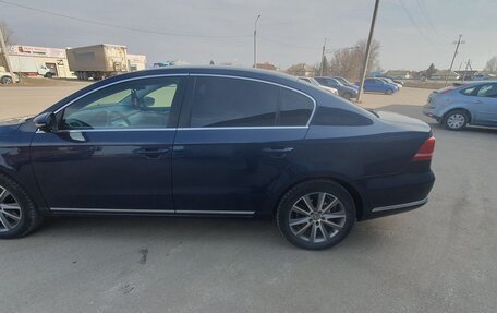 Volkswagen Passat B7, 2011 год, 1 060 000 рублей, 8 фотография