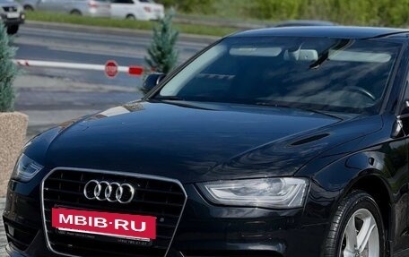 Audi A4, 2012 год, 1 350 000 рублей, 5 фотография