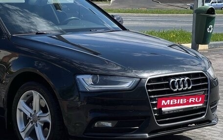Audi A4, 2012 год, 1 350 000 рублей, 4 фотография