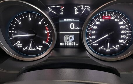 Toyota Land Cruiser 200, 2012 год, 3 350 000 рублей, 18 фотография