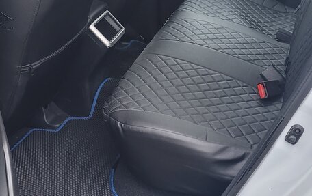Mitsubishi L200 IV рестайлинг, 2019 год, 2 400 000 рублей, 10 фотография