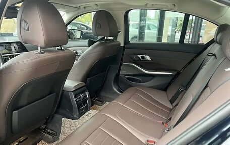 BMW 3 серия, 2021 год, 3 249 999 рублей, 8 фотография