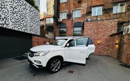 SsangYong Rexton, 2019 год, 2 500 000 рублей, 3 фотография