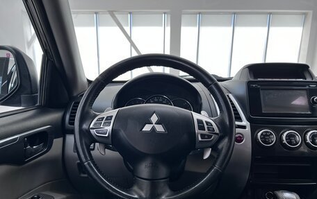 Mitsubishi Pajero Sport II рестайлинг, 2015 год, 2 170 000 рублей, 11 фотография