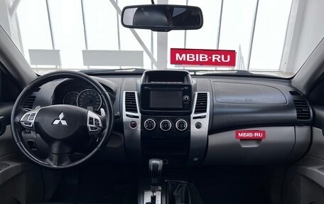 Mitsubishi Pajero Sport II рестайлинг, 2015 год, 2 170 000 рублей, 9 фотография