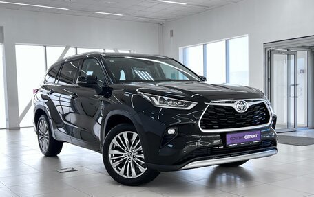 Toyota Highlander, 2024 год, 6 050 000 рублей, 3 фотография