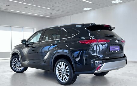 Toyota Highlander, 2024 год, 6 050 000 рублей, 5 фотография