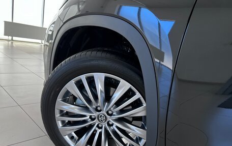 Toyota Highlander, 2024 год, 6 050 000 рублей, 21 фотография