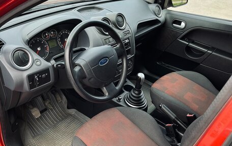 Ford Fiesta, 2008 год, 450 000 рублей, 10 фотография