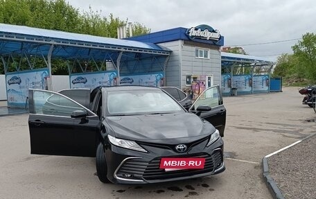Toyota Camry, 2022 год, 3 600 000 рублей, 8 фотография