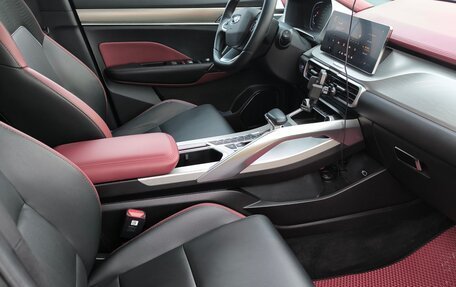 Geely Coolray I, 2022 год, 1 950 000 рублей, 4 фотография
