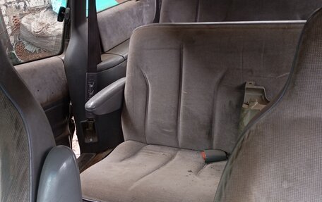 Chrysler Voyager II, 1994 год, 99 000 рублей, 5 фотография