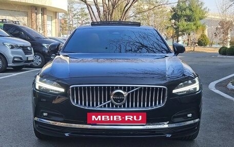 Volvo S90 II рестайлинг, 2022 год, 2 500 900 рублей, 2 фотография