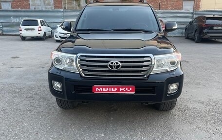 Toyota Land Cruiser 200, 2015 год, 4 600 000 рублей, 1 фотография